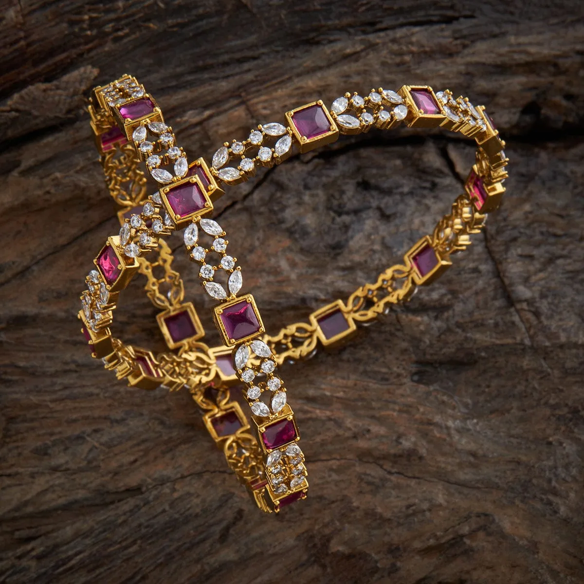 Antique Bangle 152083