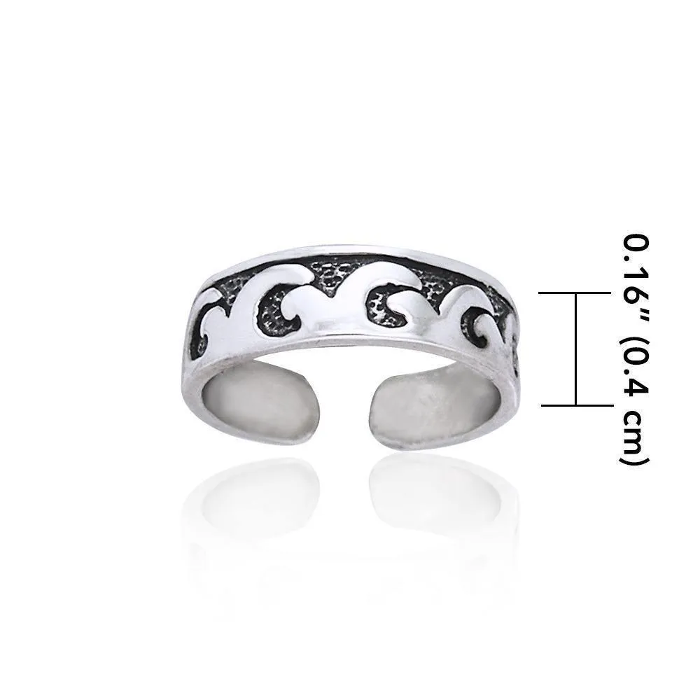Calm or rough waves in the sparkling sea ~ Sterling Silver Toe Ring TR252