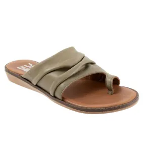 Dani Toe-Ring Sandal