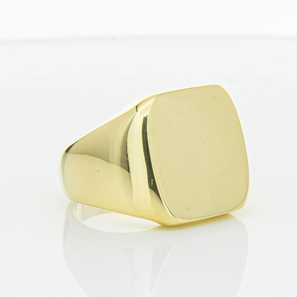 Deja Vu 18ct Yellow Gold Signet Ring