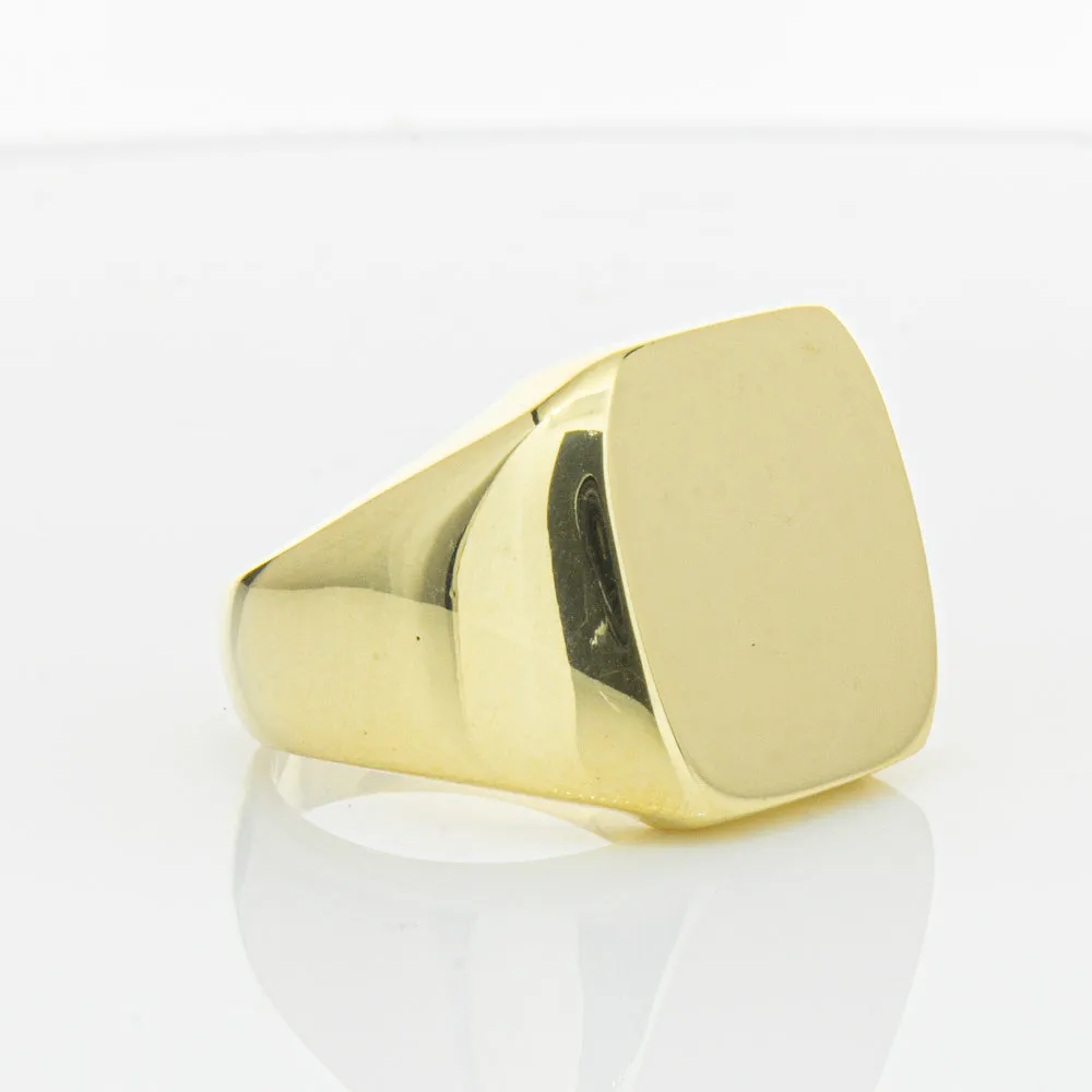 Deja Vu 18ct Yellow Gold Signet Ring