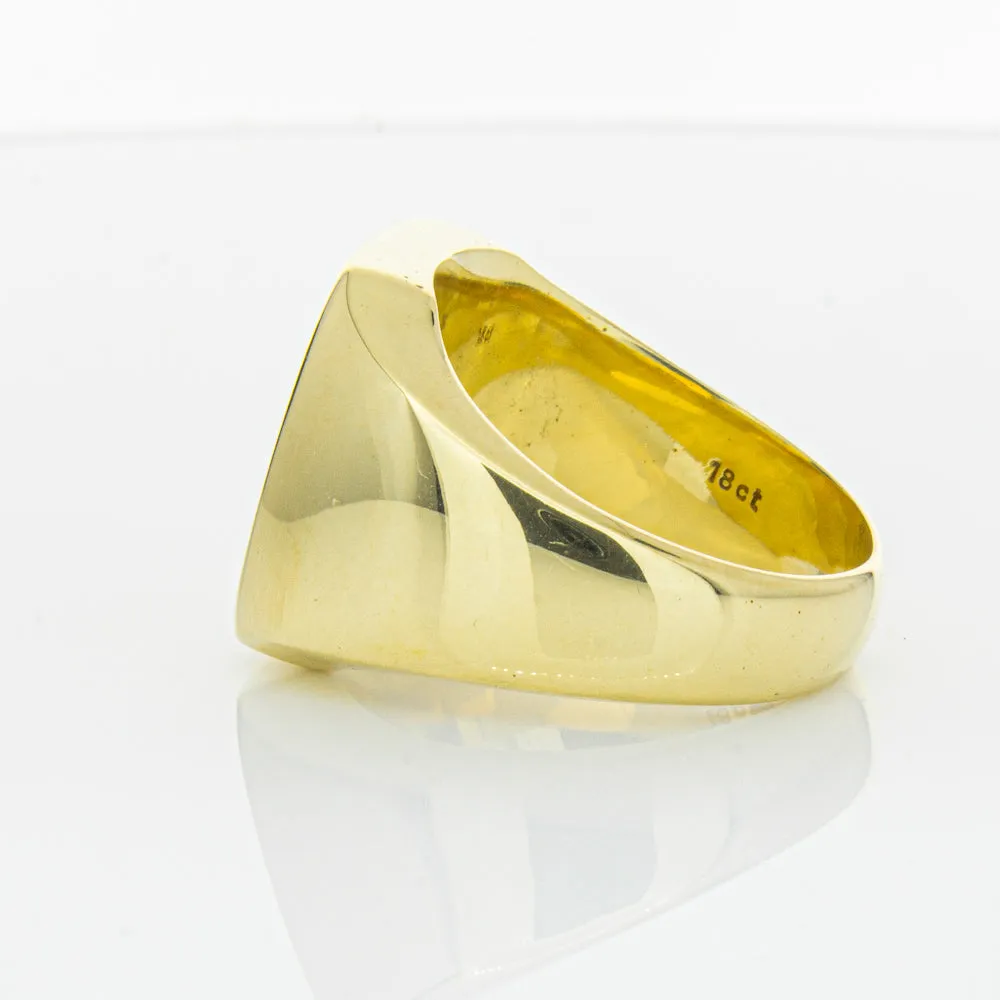 Deja Vu 18ct Yellow Gold Signet Ring