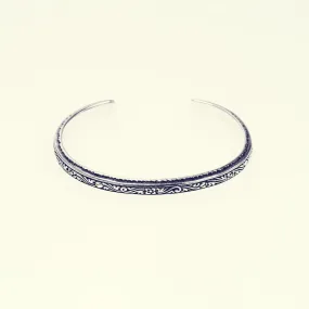 Narrow Ivy Bangle (S) (Antique Finish)