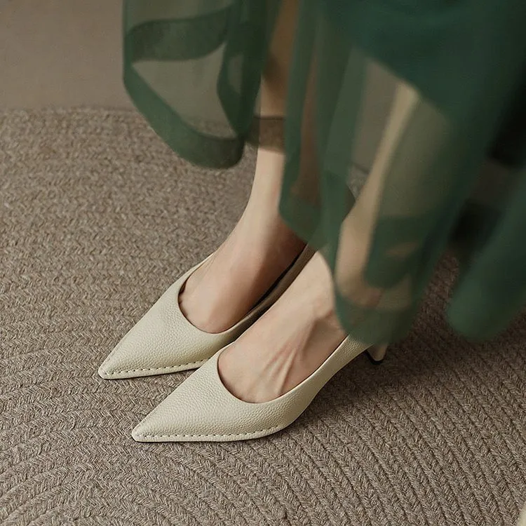 [Nice gift] French-style pointed-toe temperament shallow mouth high-heeled shoes