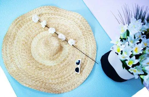 Over sized Tan straw hat