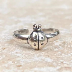 Sterling Silver Antiqued Lady Bug Charm Toe Ring