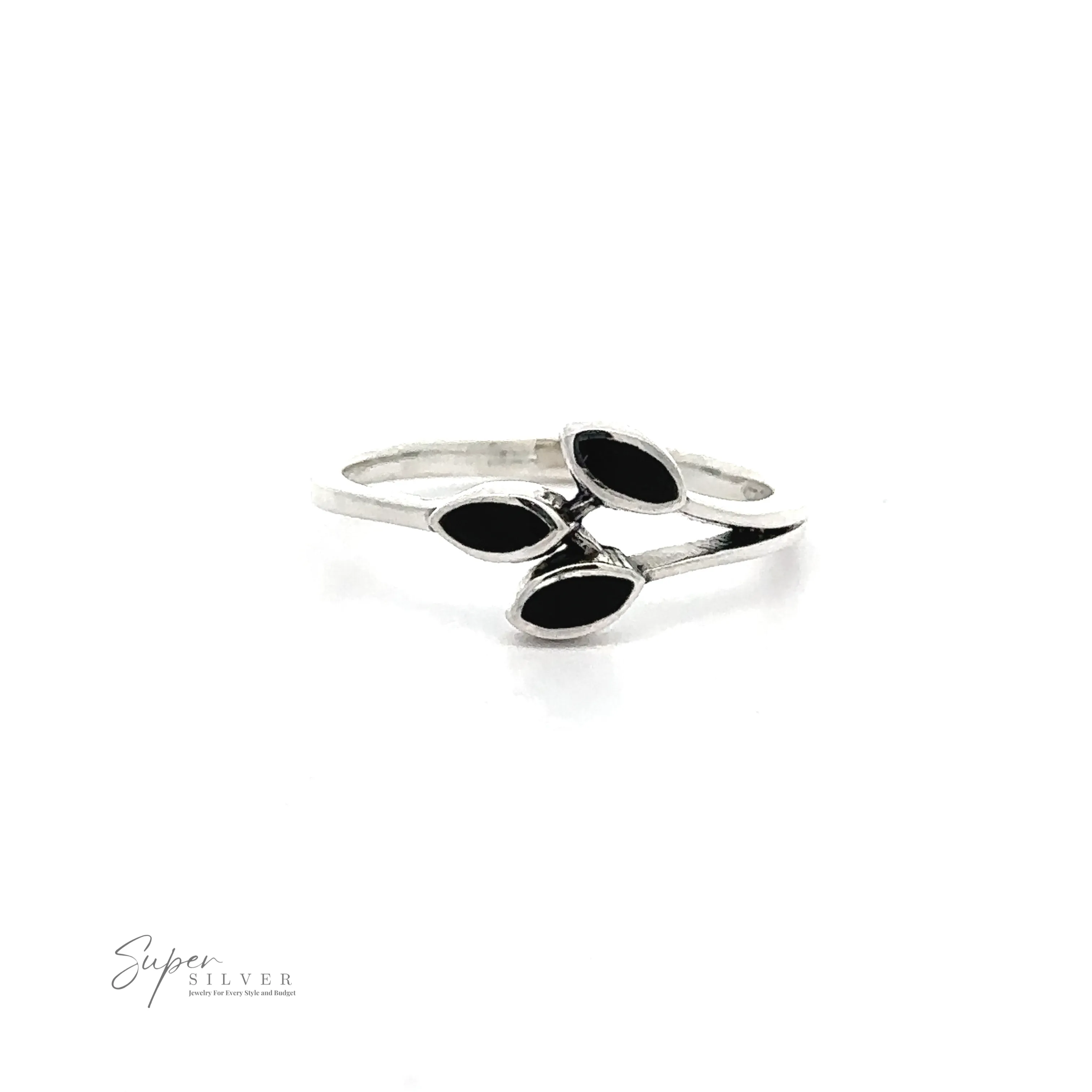 Tiny Leaves Ring with Inlaid Stones